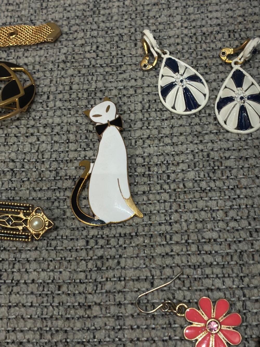 Lot of Vintage Jewelry Monet, Sarah Cov and more - Picture 7 of 13